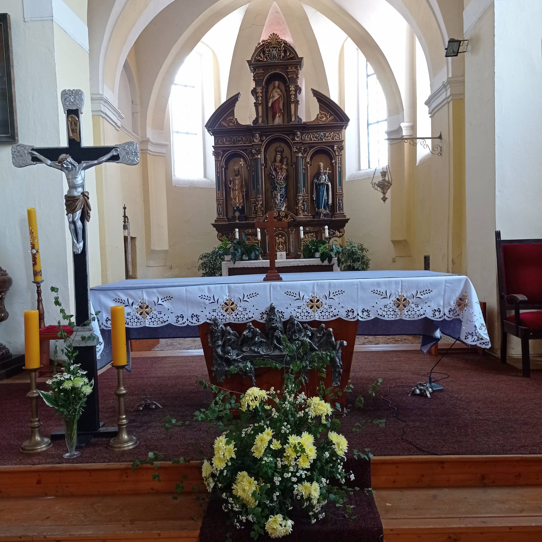 božt288880729_1235673220595248_8117719787473803980_n